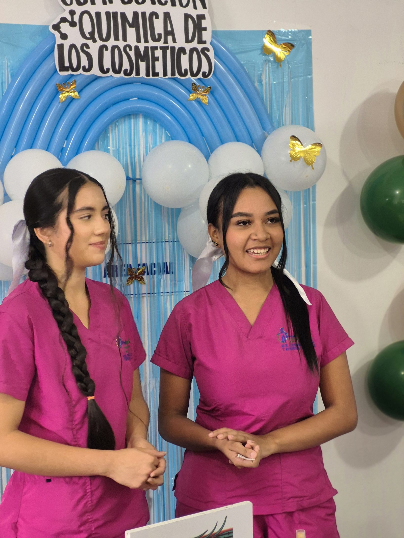 Auxiliar en Cosmetología — POLIBAGUÉ