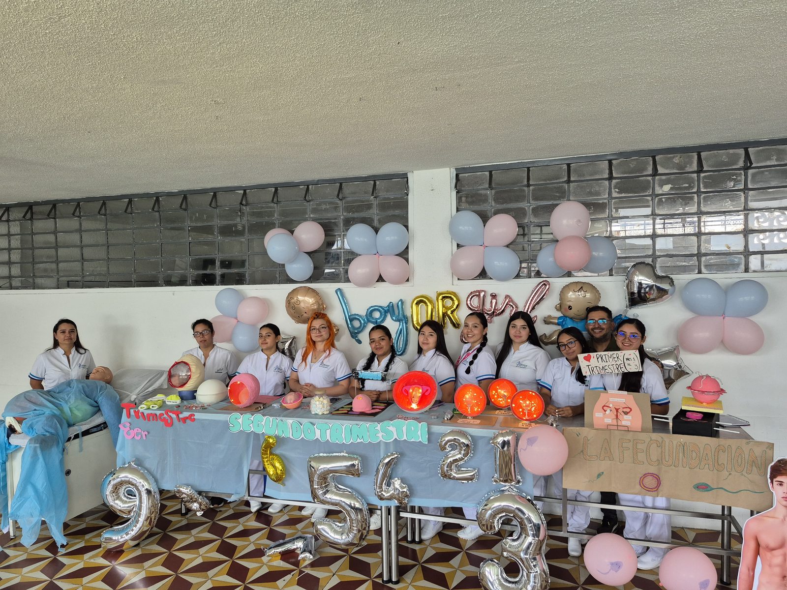 Auxiliar de Enfermería — POLIBAGUÉ
