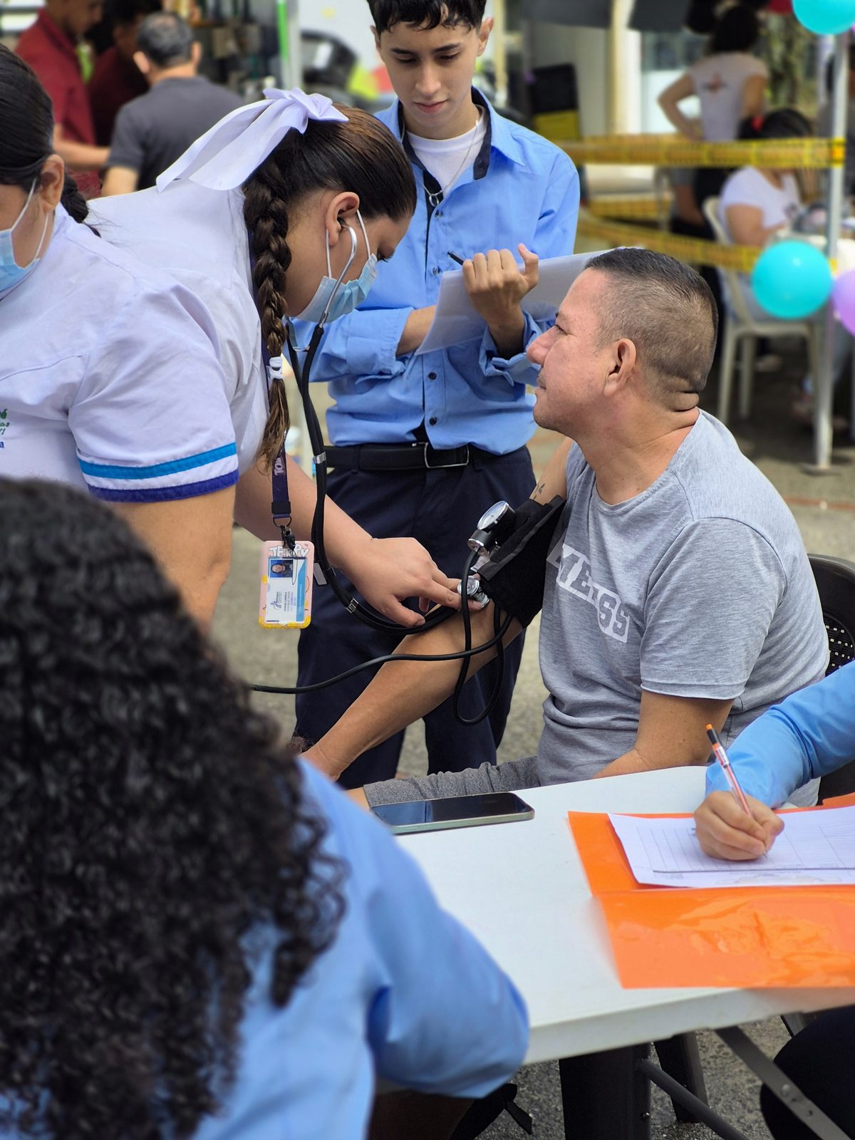 Auxiliar de Enfermería — POLIBAGUÉ