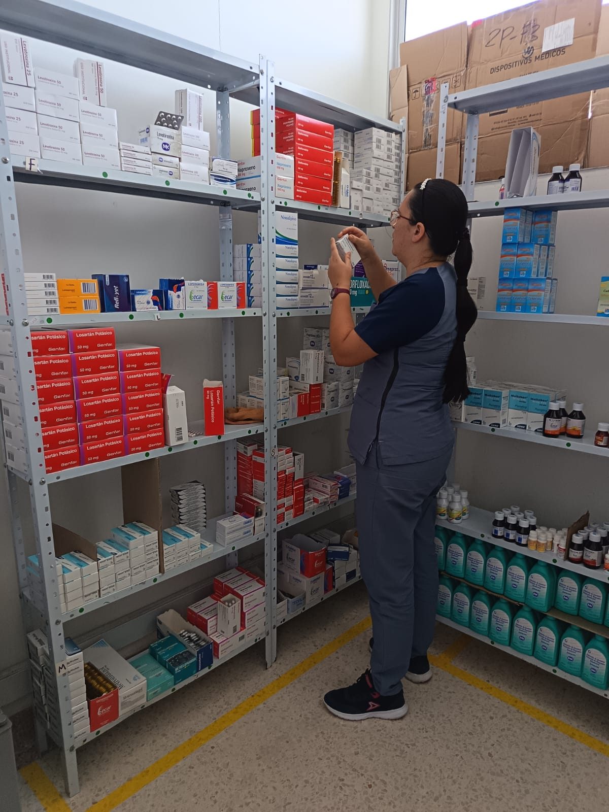 Auxiliar de Farmacia — POLIBAGUÉ